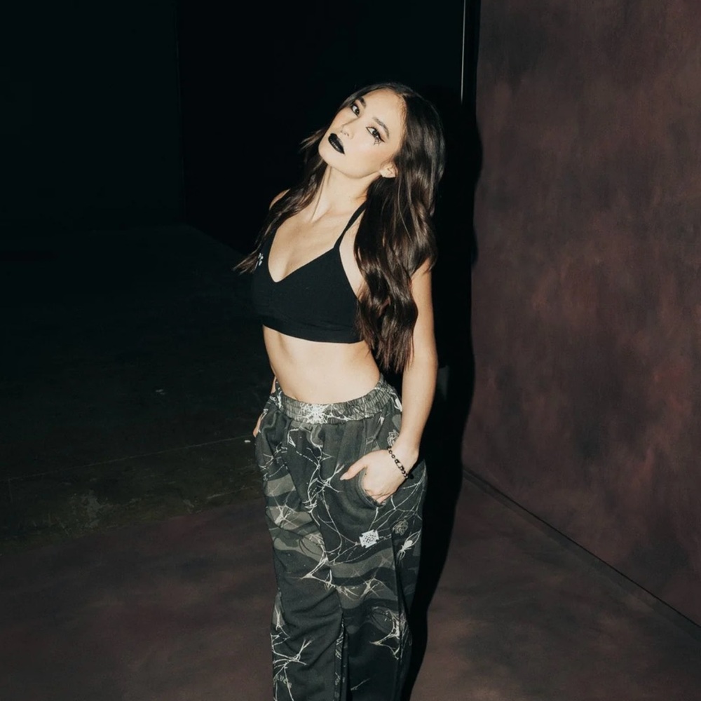 IRON WOLF SHE KUMITE SWEAT PANTS in SPIDER CAMO